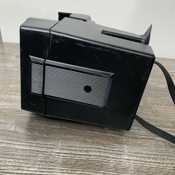Vintage Polaroid One Step 600 Flash Camera Rainbow Stripe Untested - Picture 10 of 13